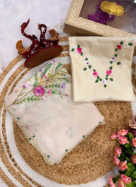 Laila Heavy Soft Tabby Silk Fabric Saree Wholesale Clothing Suppliers In India